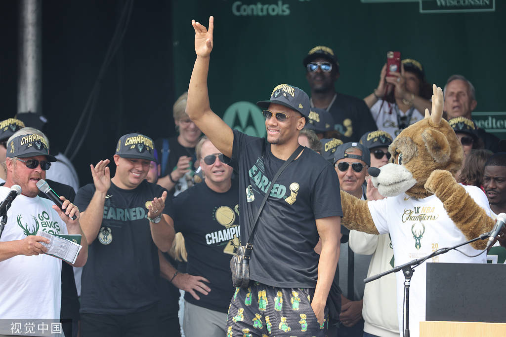 正是他频频 正是他频频